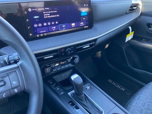 New 2026 Nissan Kicks SV w/ SV Premium Package image 16