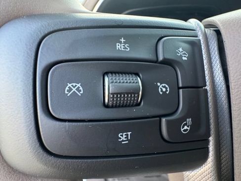 Used 2023 GMC Yukon XL Denali AWD/4WD image 7