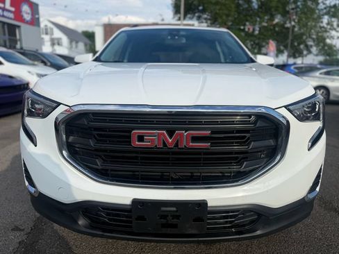 Used 2021 GMC Terrain SLE w/ Driver Convenience Package AWD/4WD image 2