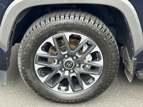 Certified 2024 Toyota Sequoia Limited w/ Tow Technology Package AWD/4WD image 5