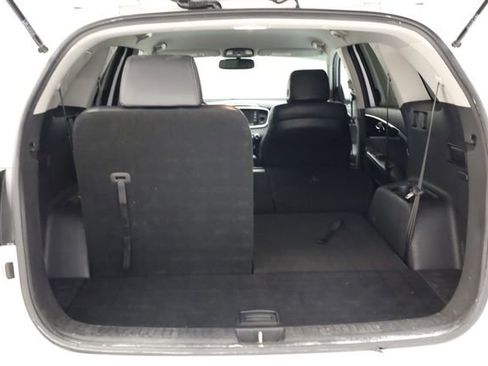 Used 2017 Kia Sorento LX w/ LX Convenience Package image 26