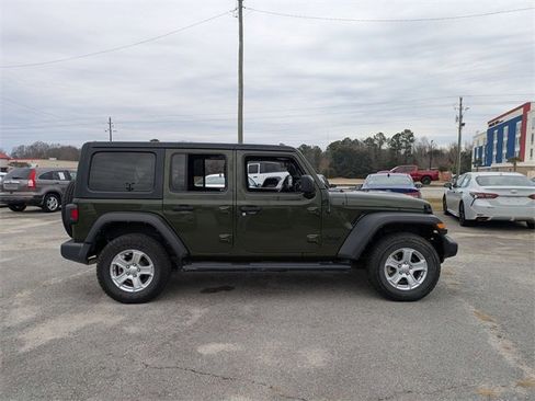 Used 2023 Jeep Wrangler Sport S image 2