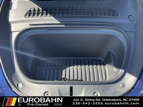 Used 2024 Tesla Model Y Performance image 36