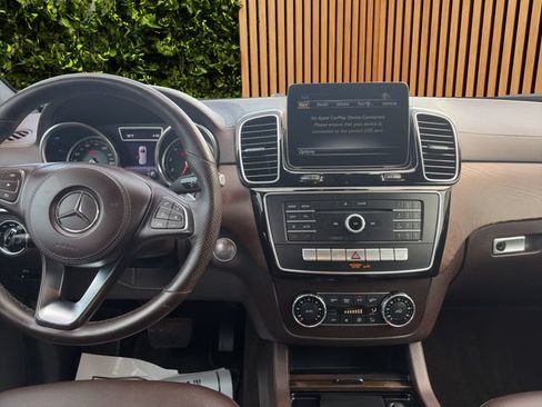 Used 2018 Mercedes-Benz GLS 450 4MATIC image 20