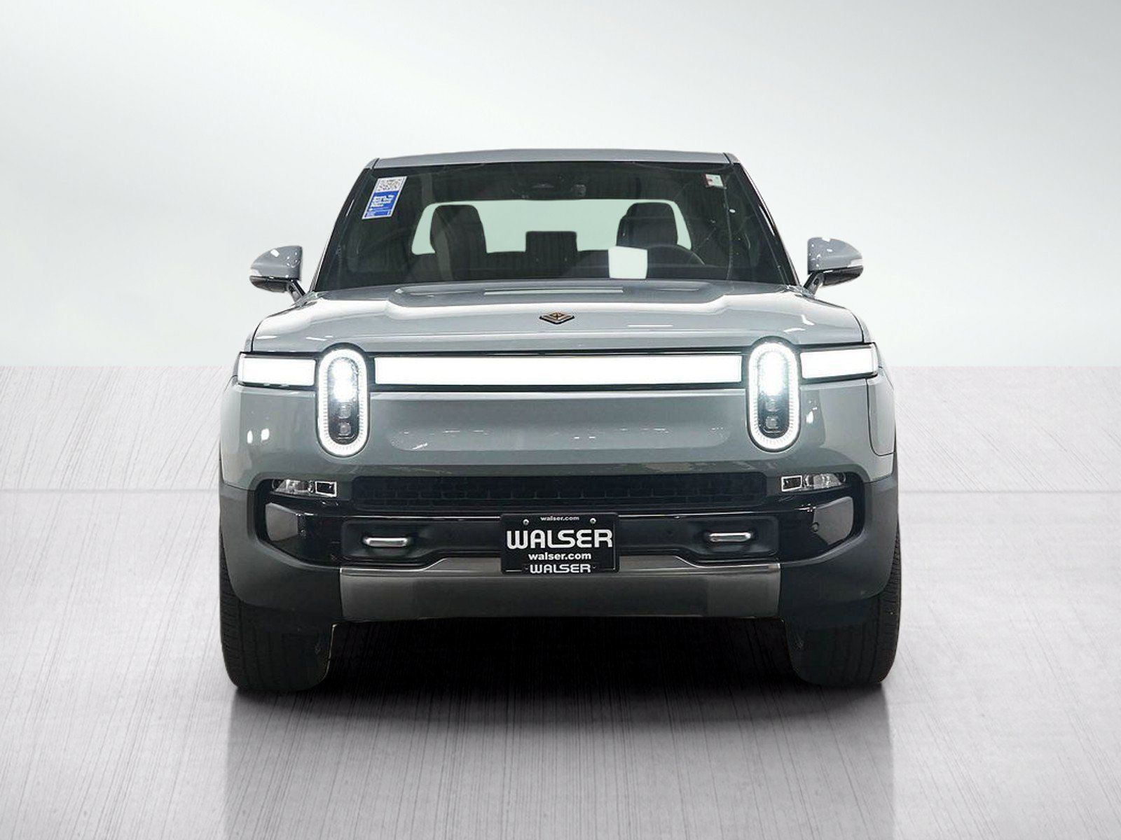 Used 2022 Rivian R1T Adventure AWD/4WD image 8