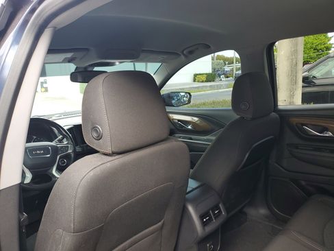 Used 2019 GMC Terrain SLE image 6