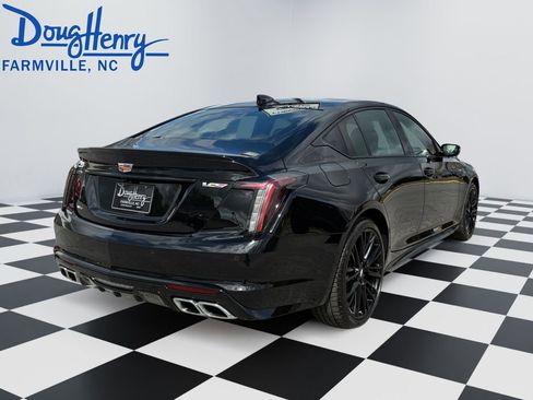 Used 2023 Cadillac CT5 V w/ Premium Package image 5
