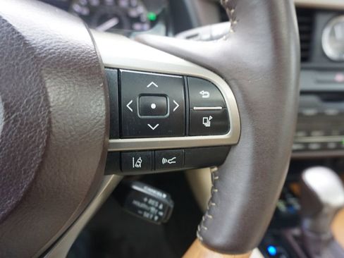 Used 2017 Lexus RX 350 FWD w/ Premium Package image 8
