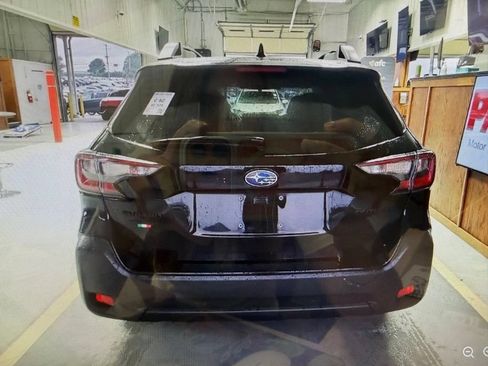 Used 2024 Subaru Outback Onyx Edition AWD/4WD image 5
