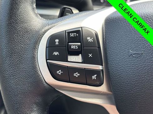 Used 2021 Ford Explorer XLT w/ Equipment Group 202A AWD/4WD image 14