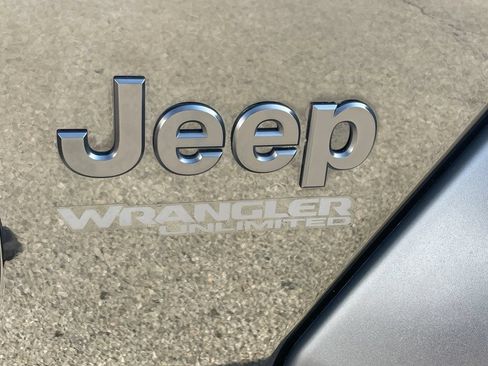 Used 2020 Jeep Wrangler Unlimited Sport AWD/4WD image 18