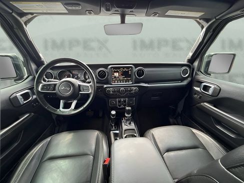 Used 2021 Jeep Wrangler Unlimited Sahara w/ Cold Weather Group AWD/4WD image 8