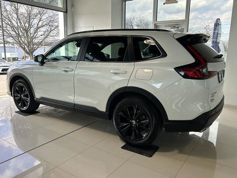 Used 2023 Honda CR-V Sport Touring image 11
