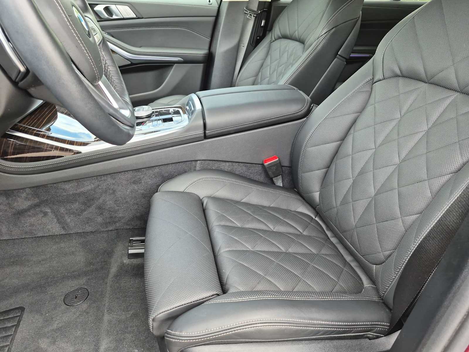 Used 2026 BMW X7 xDrive40i AWD/4WD image 15