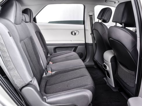 Used 2024 Hyundai Ioniq 5 SEL image 21