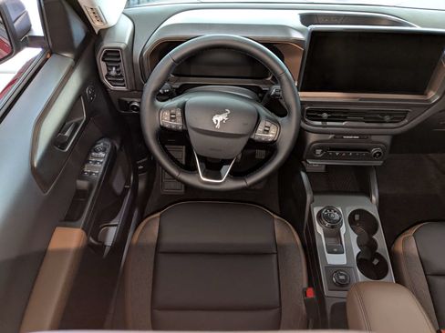 New 2026 Ford Bronco Sport Outer Banks w/ Outer Banks Tech Package+ AWD/4WD image 17