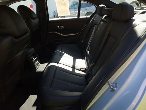 Used 2020 BMW 330i Sedan image 21