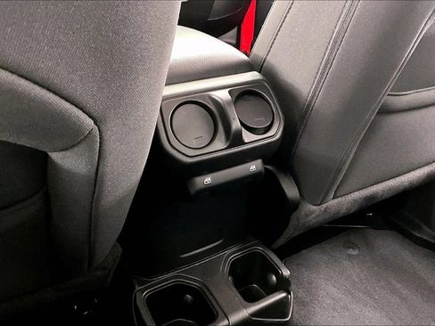 Used 2023 Jeep Gladiator Sport AWD/4WD image 33