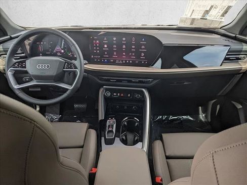 New 2025 Audi Q5 Premium Plus image 15