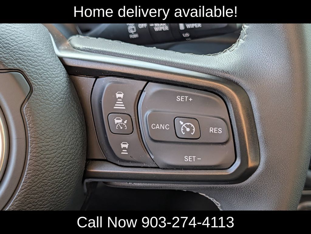 Used 2026 Jeep Wrangler Unlimited Rubicon AWD/4WD image 18