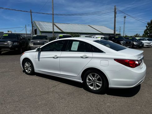 Used 2013 Hyundai Sonata GLS FWD image 5