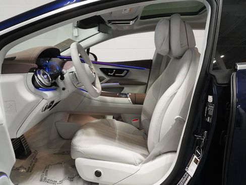 Certified 2026 Mercedes-Benz EQS 450+ Sedan image 11
