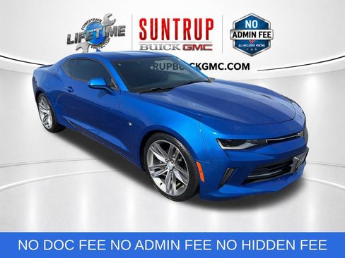 Used 2017 Chevrolet Camaro LT w/ RS Package RWD image 8