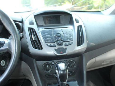 Used 2015 Ford Transit Connect XLT image 19