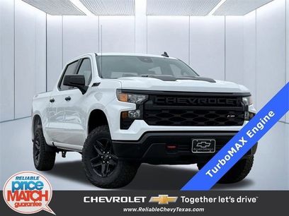 New 2026 Chevrolet Silverado 1500 Custom Trail Boss w/ LPO, Dark Essentials Package