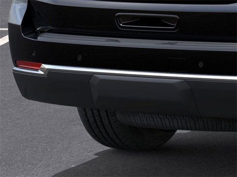 New 2026 Chevrolet Tahoe LS image 14