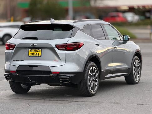 Used 2025 Chevrolet Blazer RS w/ Driver Confidence II Package image 18