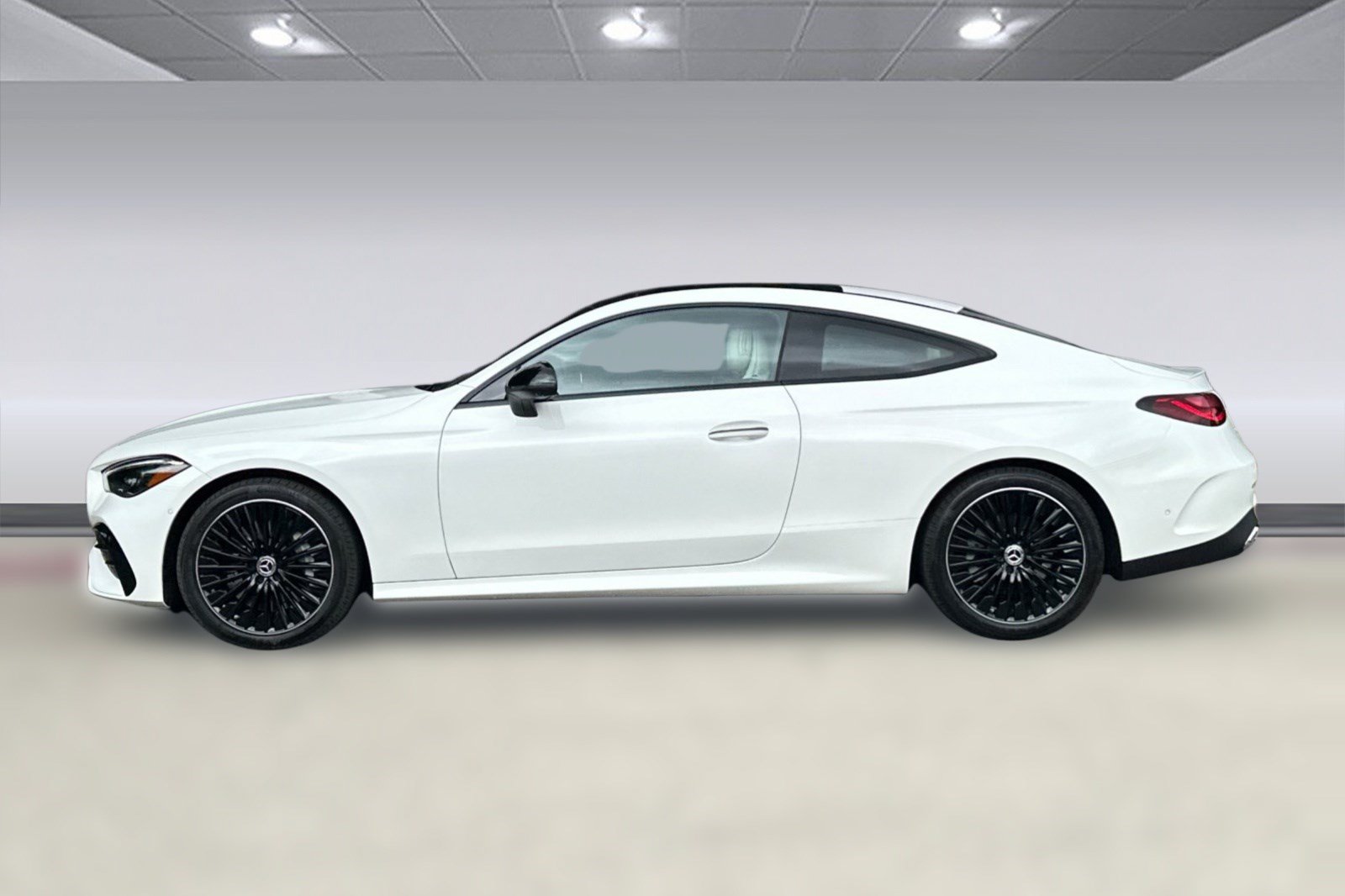 New 2027 Mercedes-Benz CLE 450 4MATIC Coupe image 2