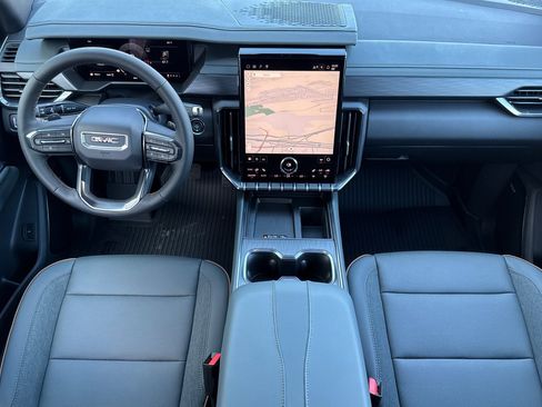 New 2026 GMC Acadia AT4 w/ LPO, Floor Liner Package image 14