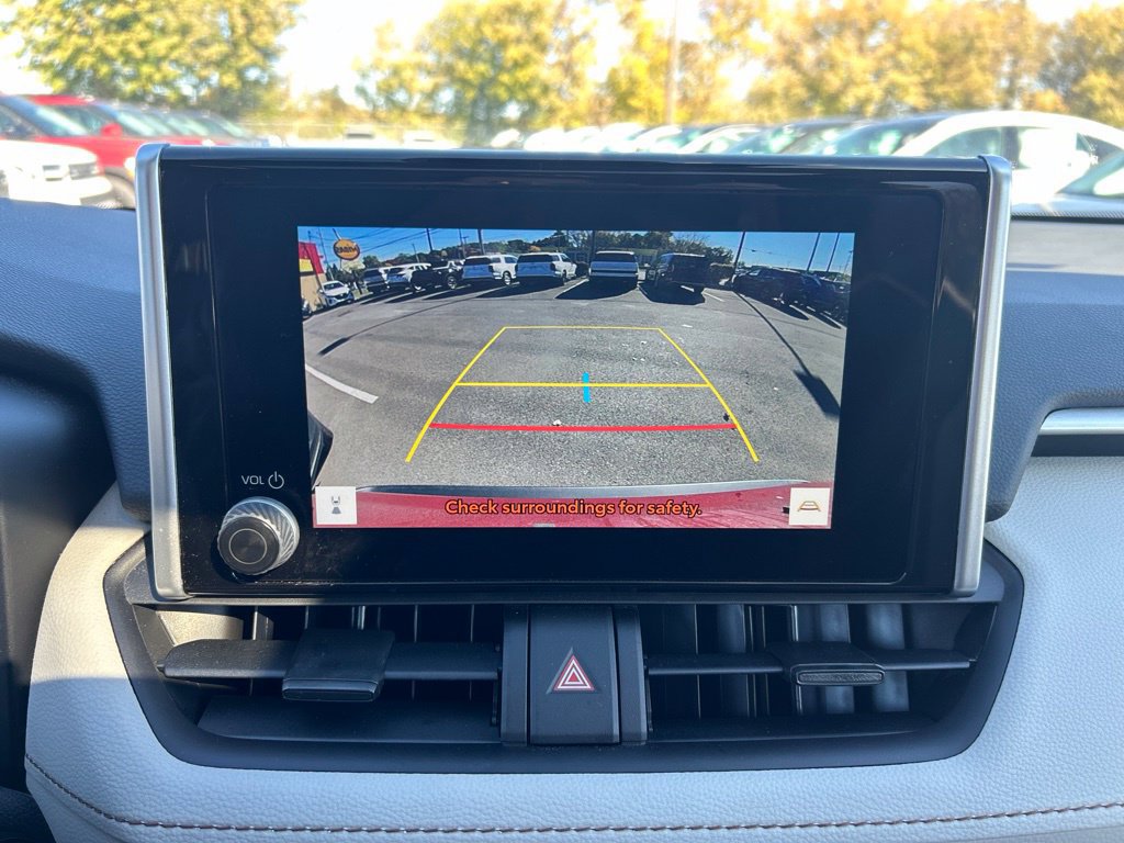 Used 2025 Toyota RAV4 XLE w/ Convenience Package AWD/4WD image 19