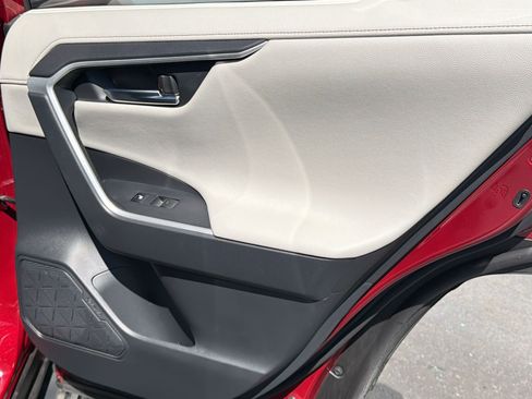 Used 2024 Toyota RAV4 Limited w/ Advanced Technology Package image 31