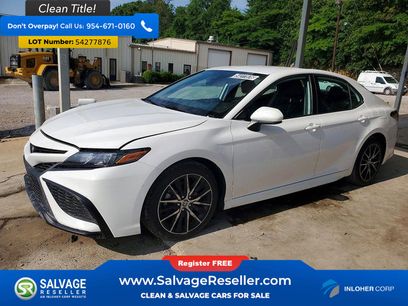 Used 2021 Toyota Camry SE