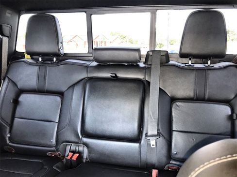 Used 2021 Chevrolet Silverado 3500 High Country image 21