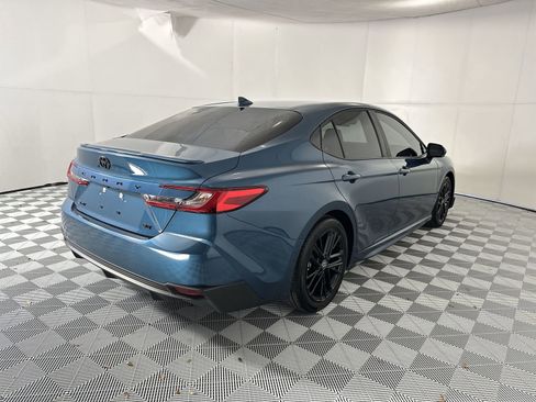 Used 2025 Toyota Camry SE w/ Multimedia Upgrade Package FWD image 8