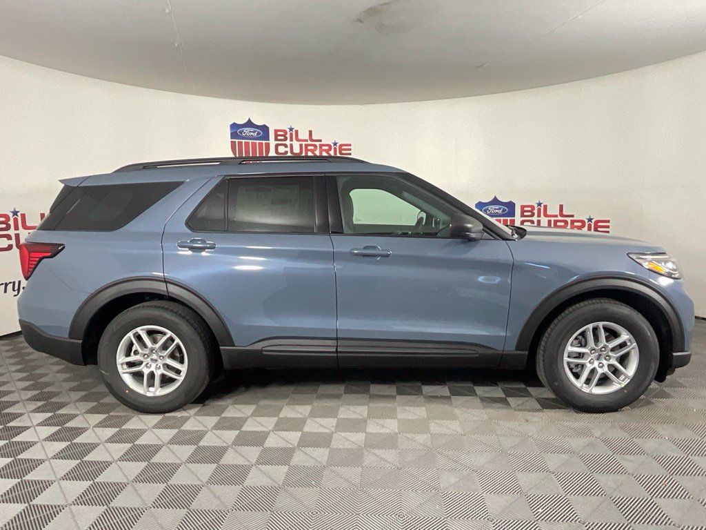 New 2027 Ford Explorer Active w/ Active Comfort Package RWD image 2