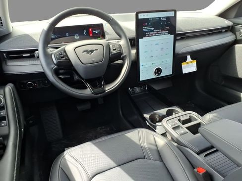 New 2026 Ford Mustang Mach-E Premium image 6