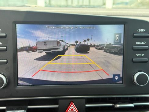 Certified 2023 Hyundai Elantra SEL FWD image 15