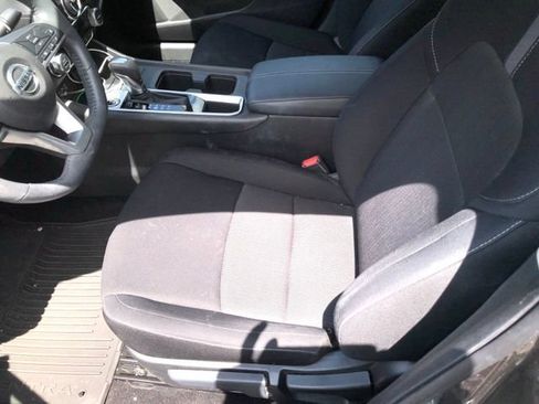 Certified 2023 Nissan Sentra SV w/ All-Weather Package FWD image 18