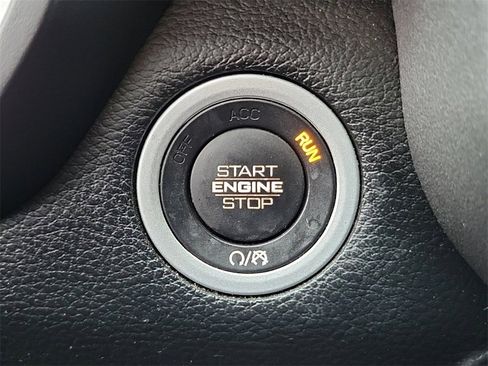 Used 2021 RAM 1500 Big Horn image 29