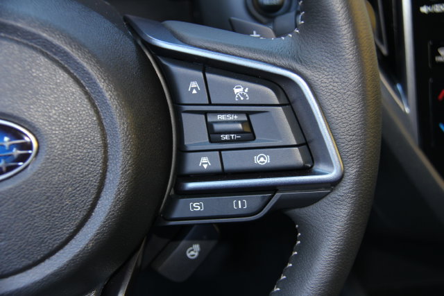 Used 2025 Subaru Forester Limited AWD/4WD image 23