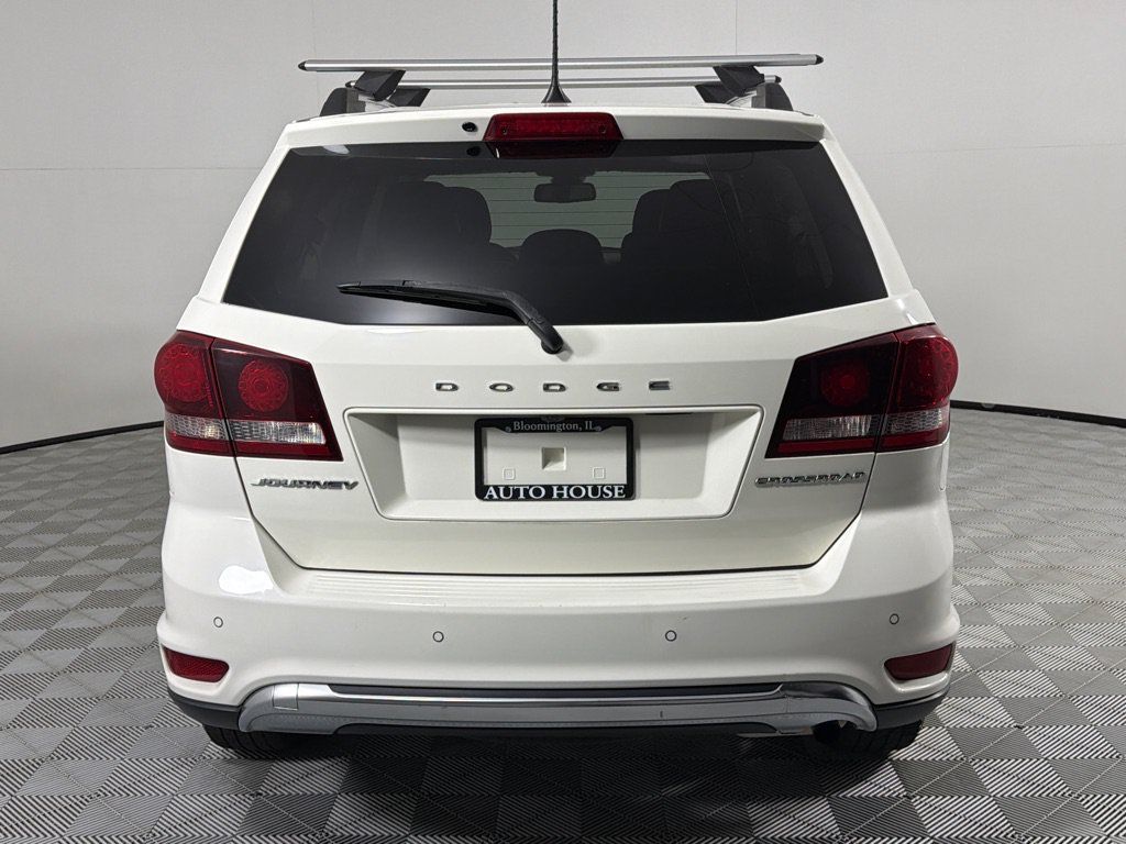 Used 2020 Dodge Journey Crossroad FWD image 6