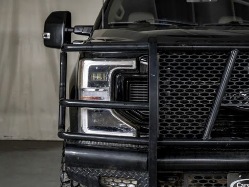 Used 2022 Ford F350 Lariat w/ Lariat Ultimate Package image 41