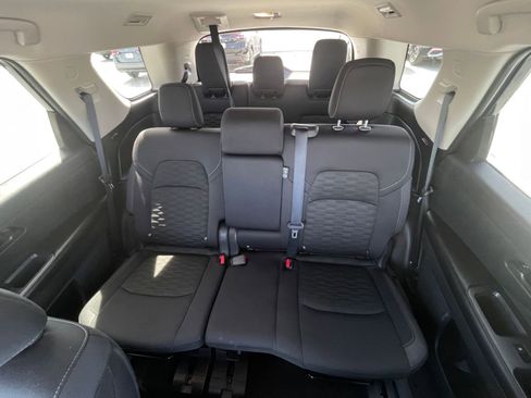 Used 2025 Nissan Pathfinder SV image 41