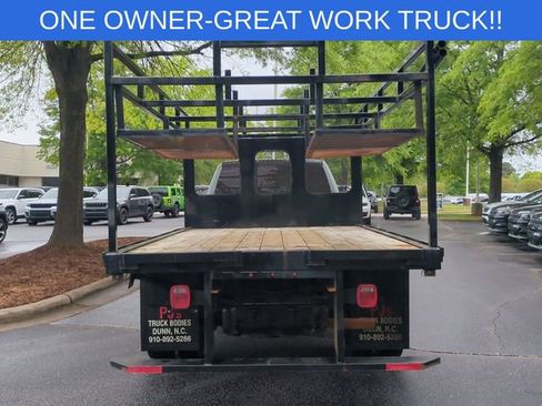 Used 2022 RAM 5500 Tradesman w/ Chrome Appearance Group RWD image 4