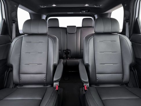 New 2026 Hyundai Palisade Calligraphy AWD/4WD image 16