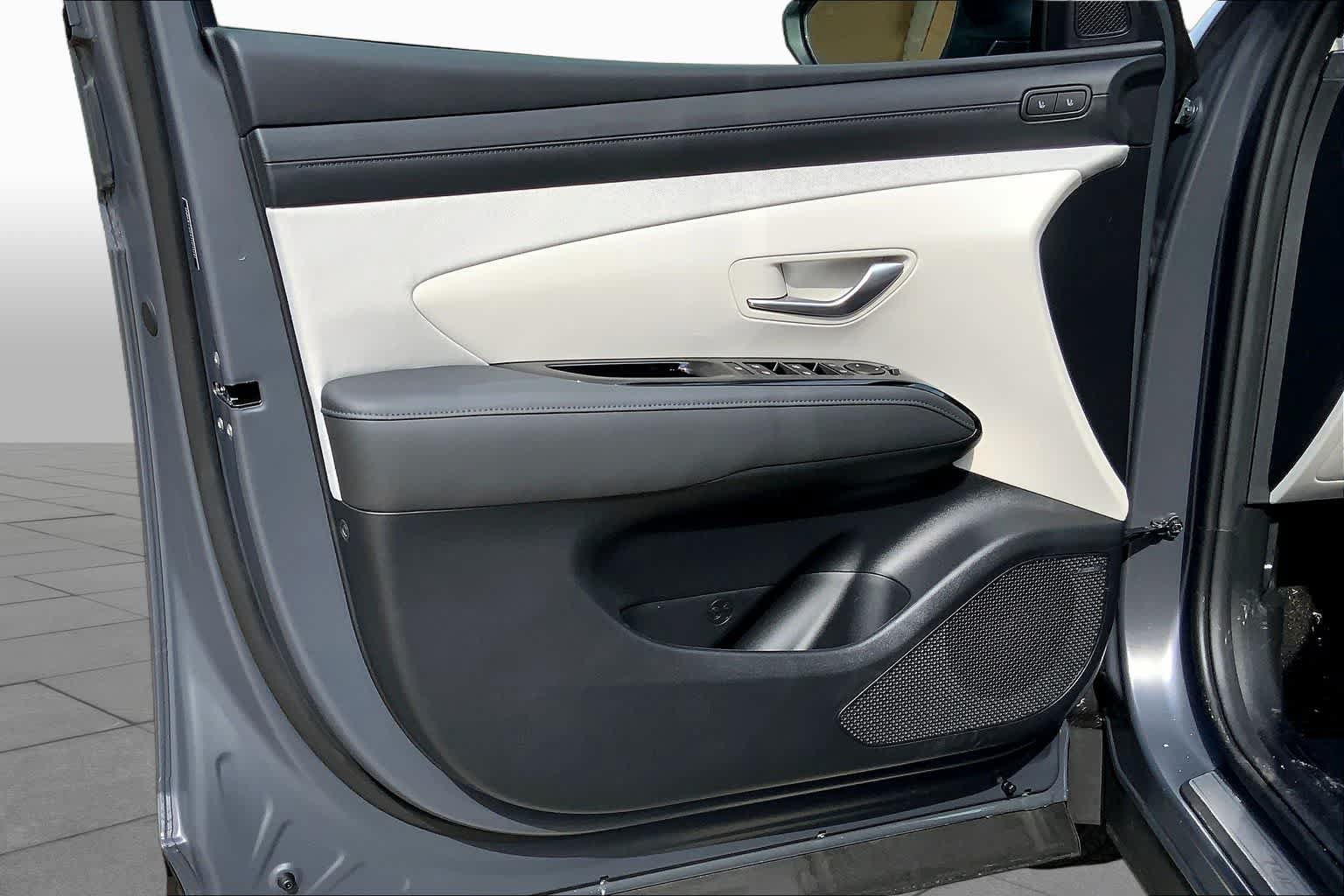 New 2026 Hyundai Tucson Limited AWD/4WD image 10